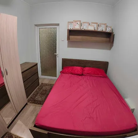 Apartment Zoev *